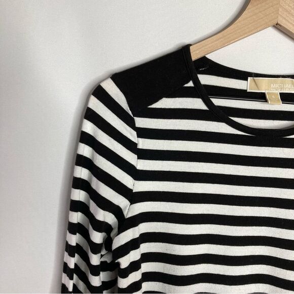 MICHAEL Michael Kors Black and White Striped Zipper Accent Top Small - Picture 4 of 9